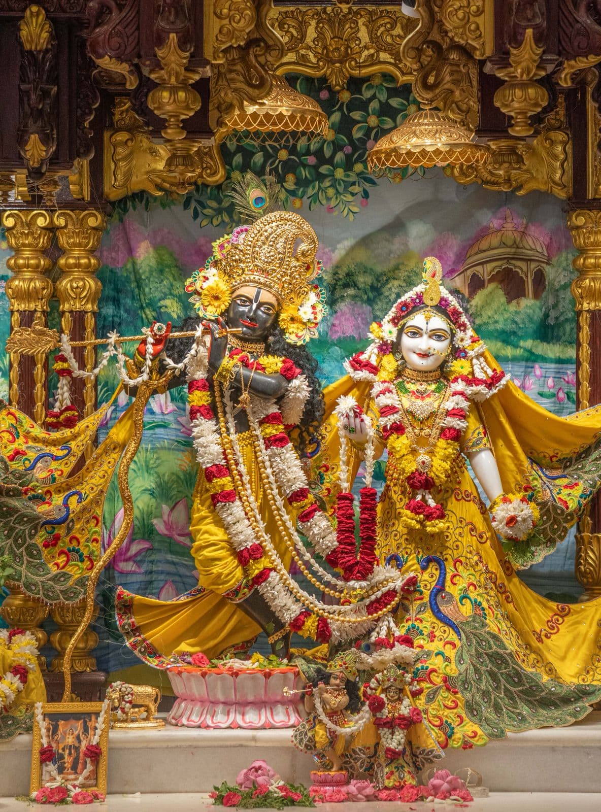 Sringar Darshan photo 1 of 6 — 7 May 2026