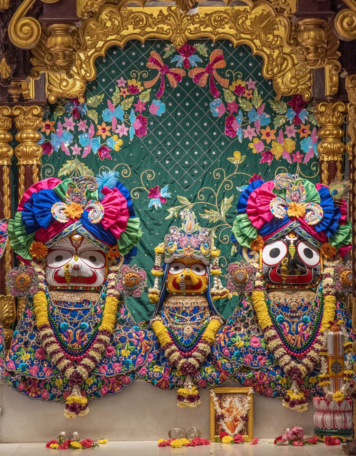 Sringar Darshan photo 5 of 6 — 9 May 2026